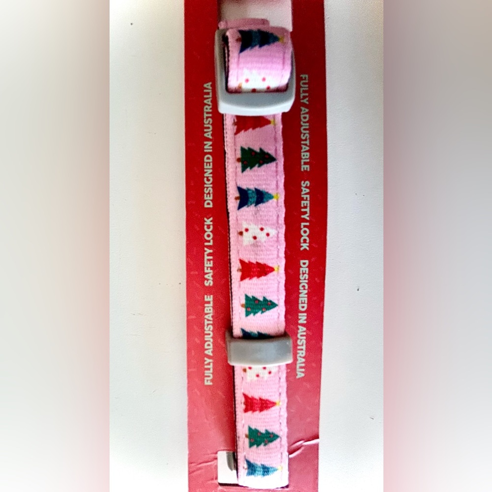 FuzzYard Holidays Dog Collar Pink Christmas Trees size SMALL NWT